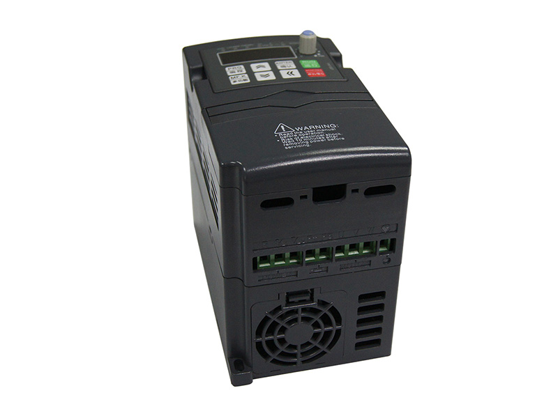 永磁同步電機(jī)驅(qū)動器，永磁變頻器廠家，永磁電機(jī)變頻器，永磁同步變頻器